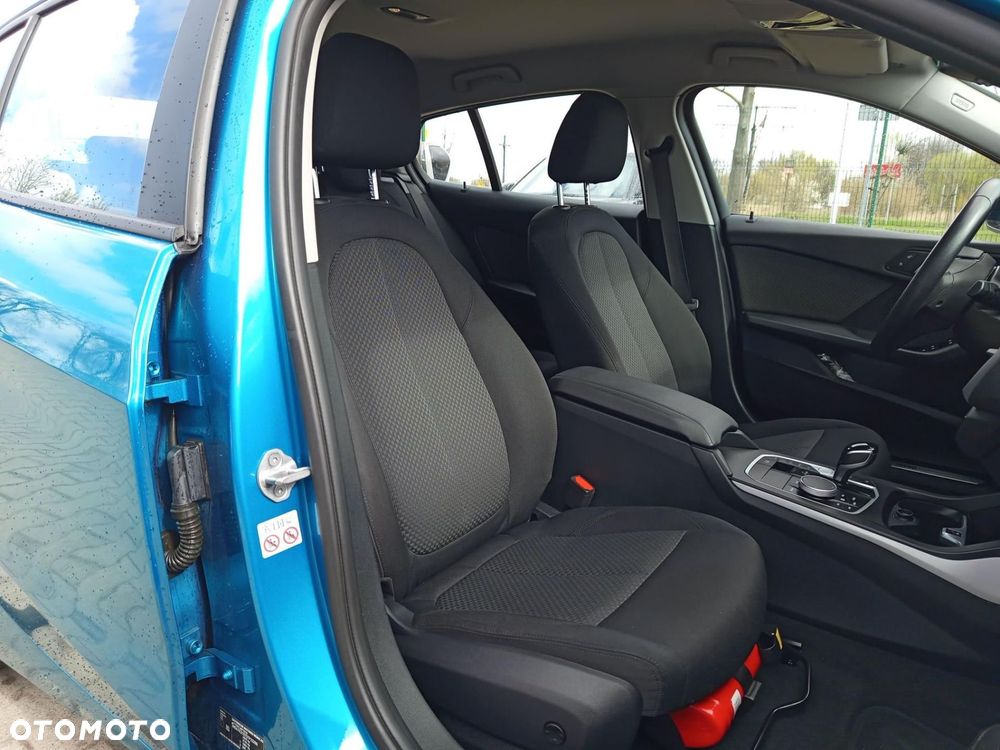 BMW Seria 1 - 21