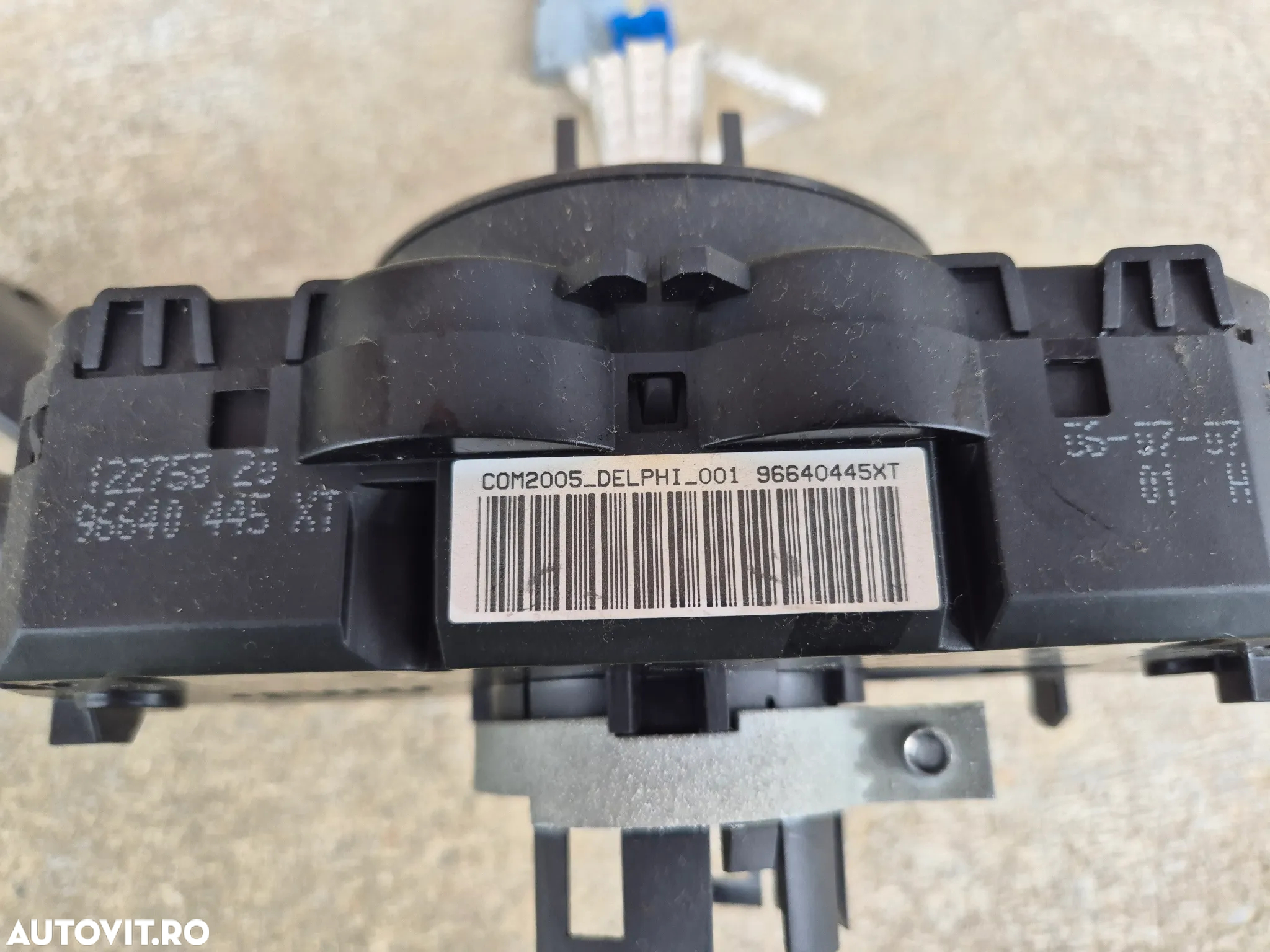 Bloc lumini cu banda volan PEUGEOT 307 / 308 cod 96640445XT - 3