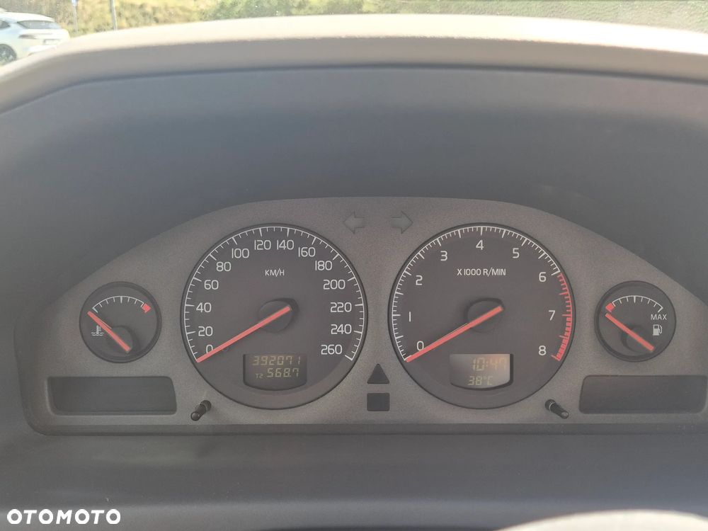 Volvo XC 70 - 18