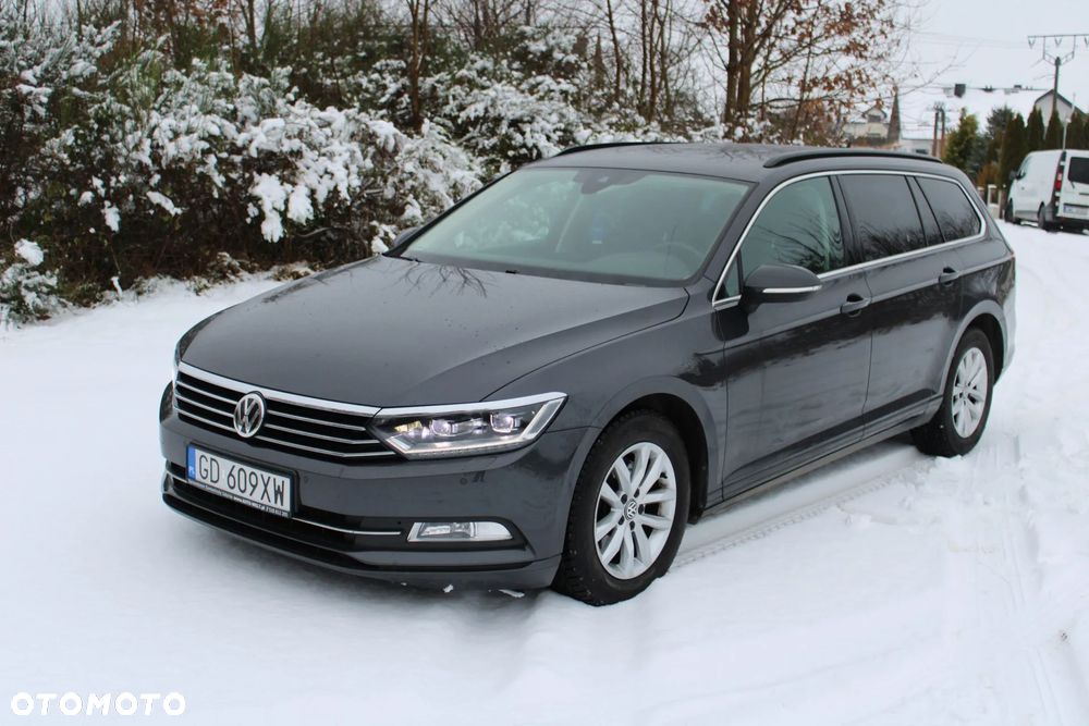 Volkswagen Passat 2.0 TDI SCR Comfortline DSG - 1