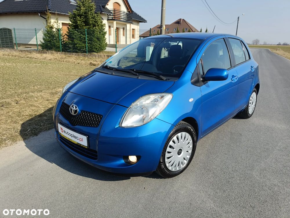 Toyota Yaris 1.3 VVT-i Travel - 25