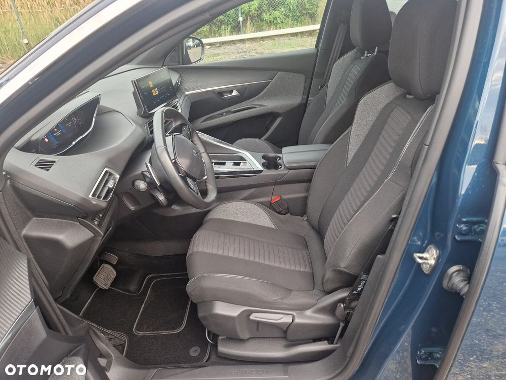 Peugeot 5008 PureTech 130 EAT8 Stop & Start Active Pack - 21