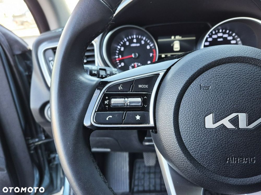 Kia Ceed 1.5 T-GDI M DCT - 25