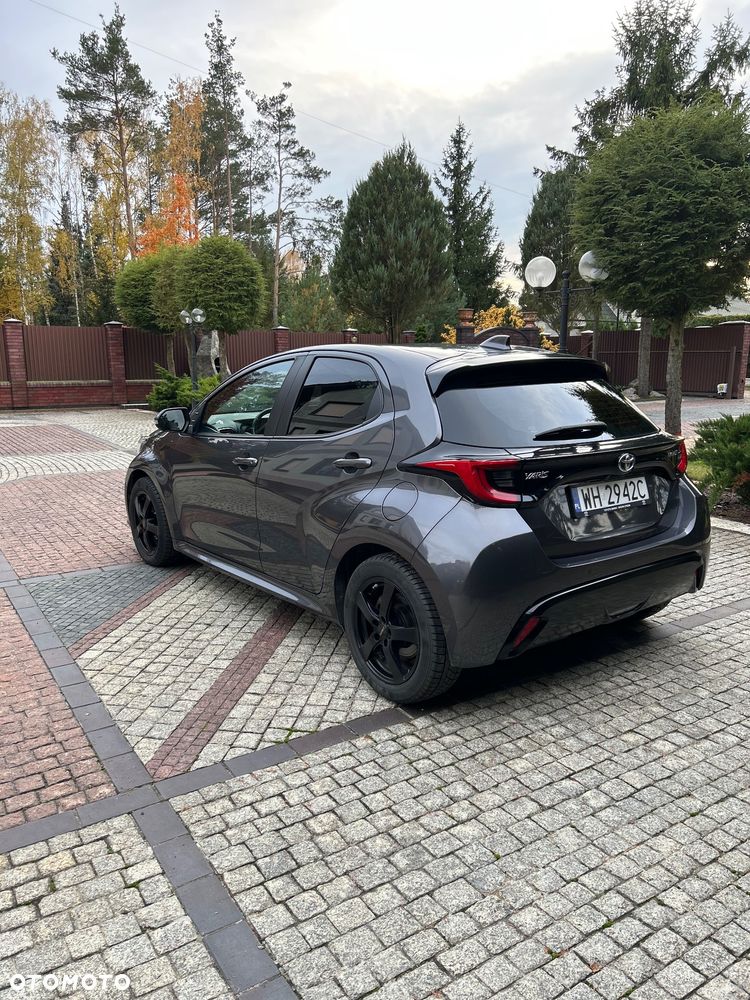 Toyota Yaris - 3