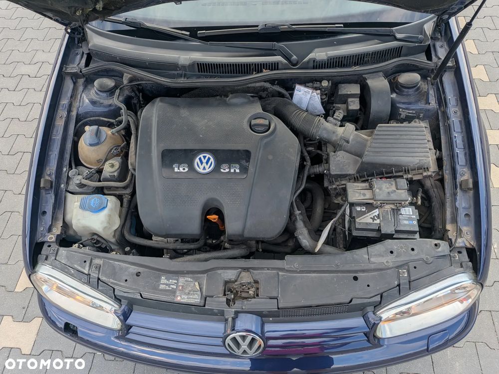 Volkswagen Golf 1.6 Highline - 19