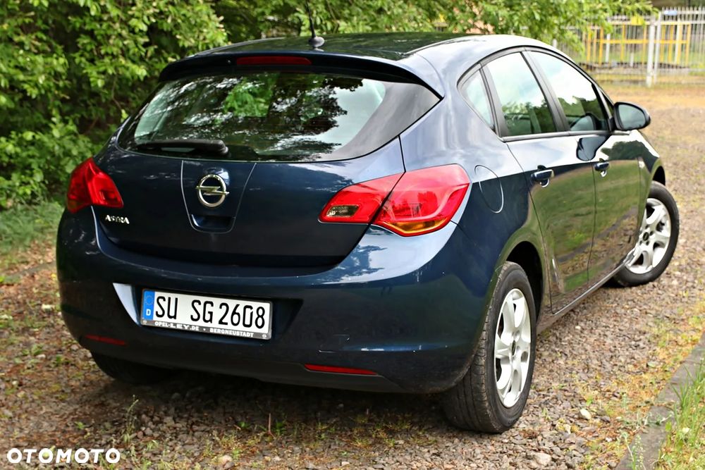 Opel Astra 1.6 - 28
