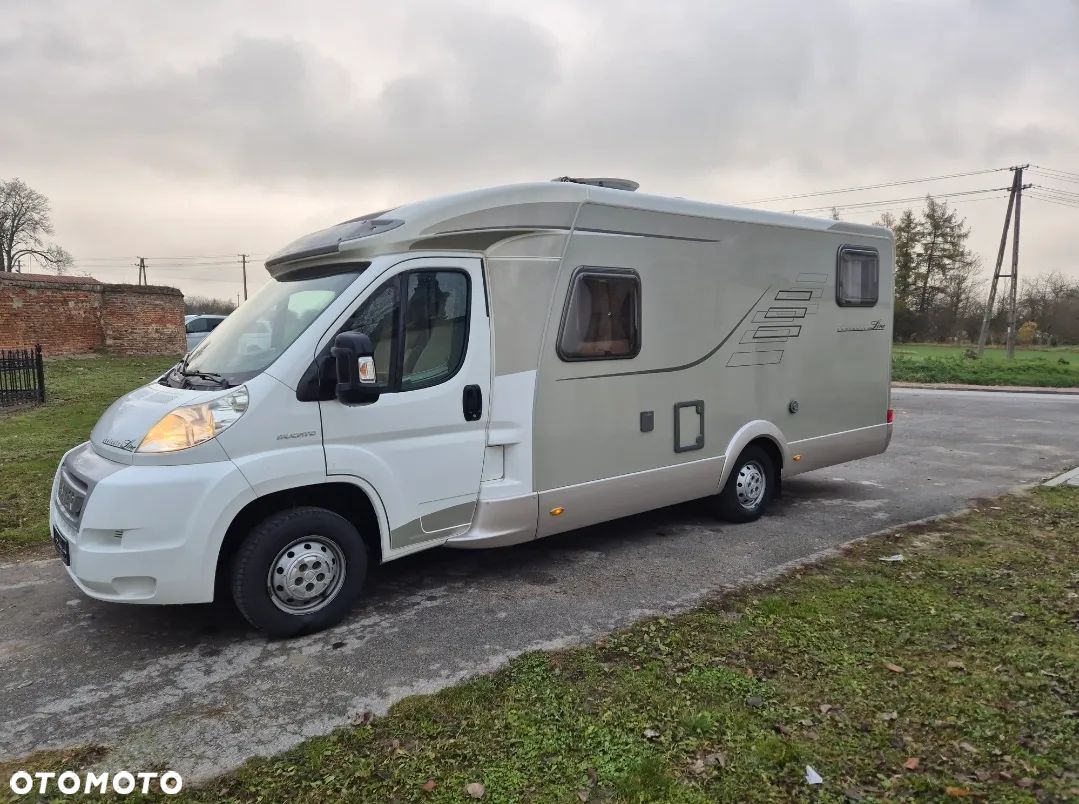 Hymer-Eriba T674CL - 1