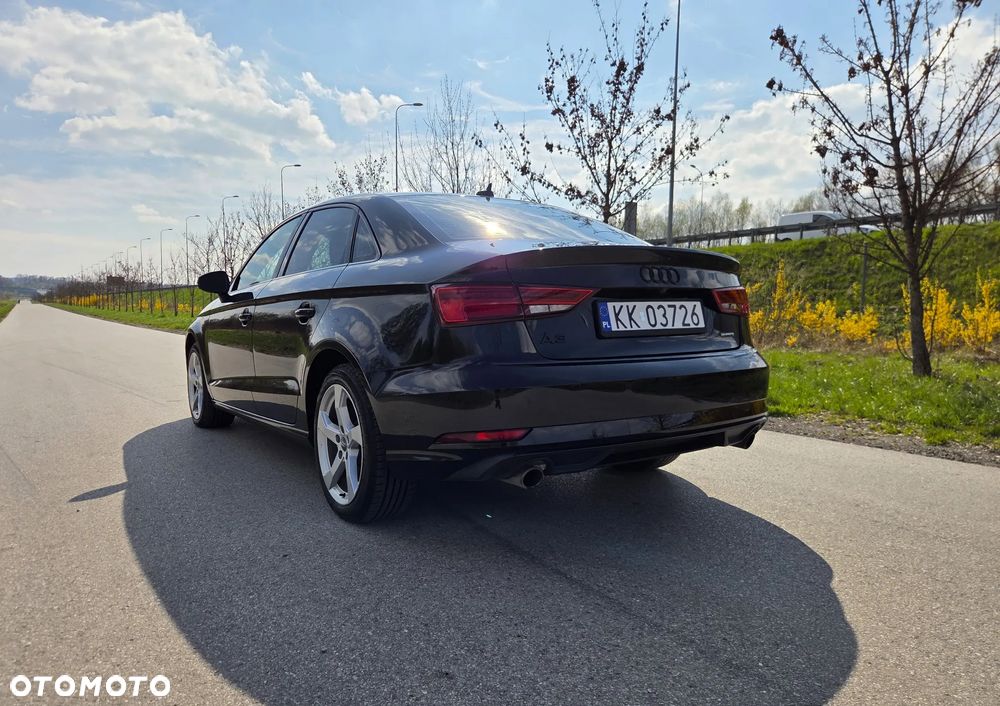 Audi A3 Limousine 40 TFSI quattro S tronic advanced - 10