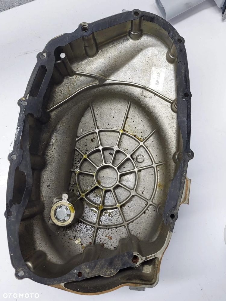 Dekiel pokrywa sprzęgła Suzuki VL800 Boulevard C50 2005-2010 - 4