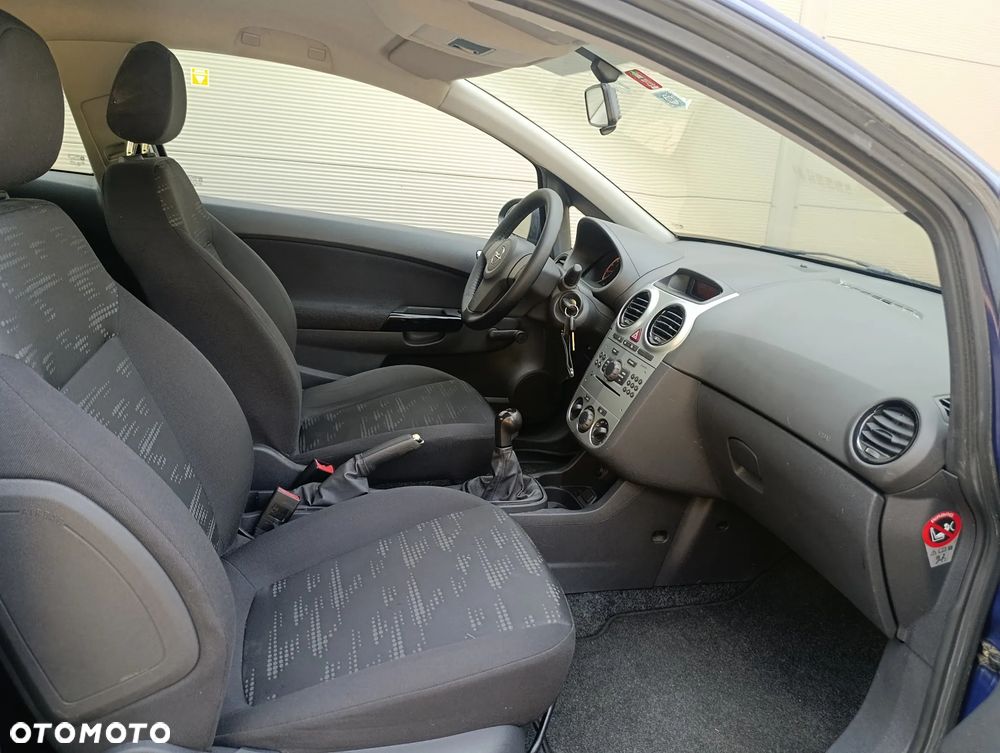 Opel Corsa 1.2 16V Enjoy - 12