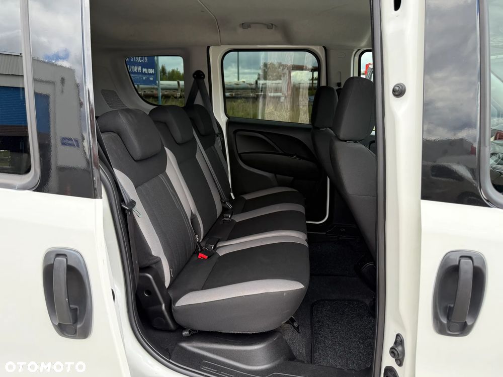 Fiat Doblo 1.4 16V Active - 23