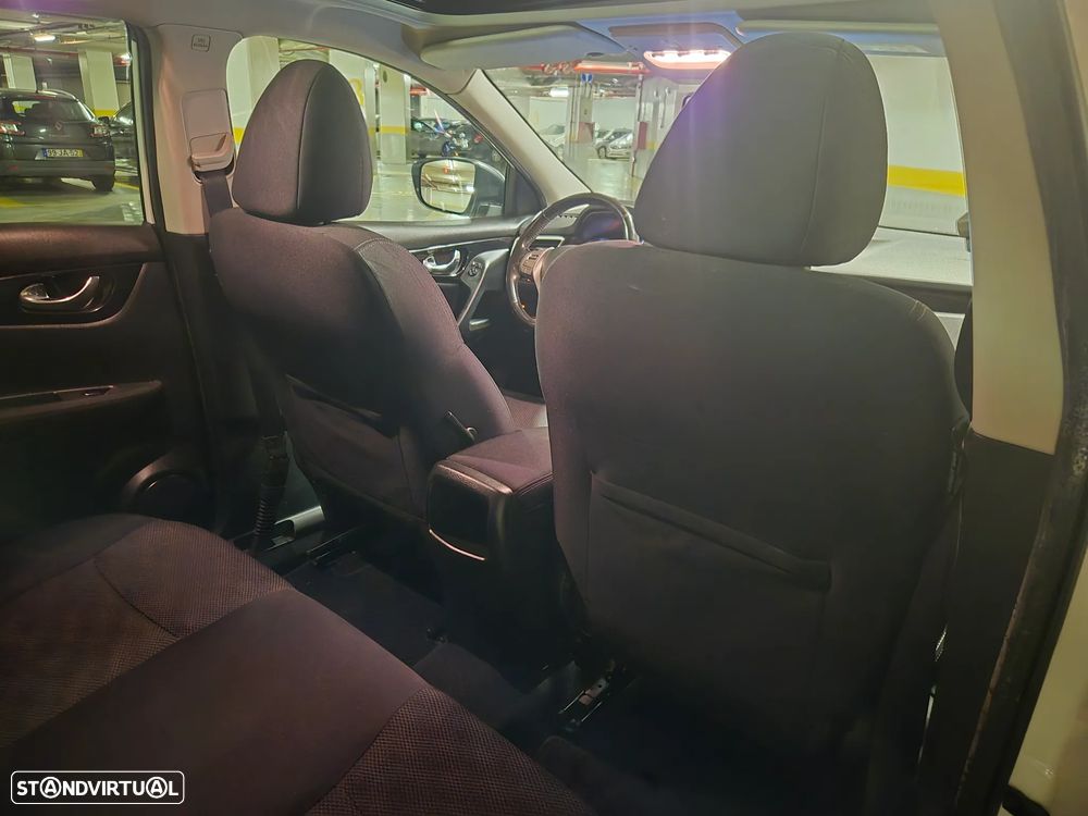 Nissan Qashqai 1.5 dCi 360 - 39