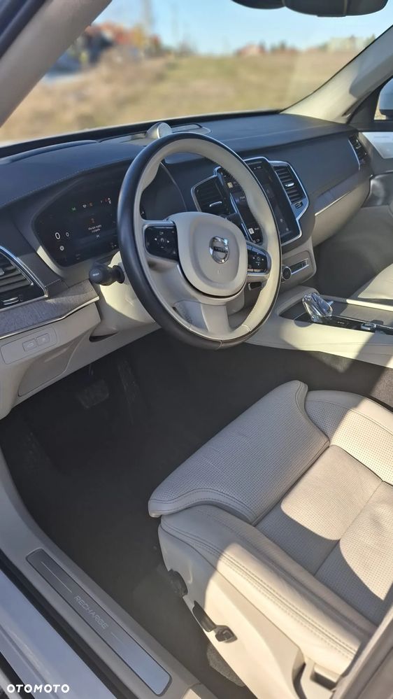 Volvo XC 90 T8 AWD Plug-In Hybrid Ultimate Bright 7os - 6