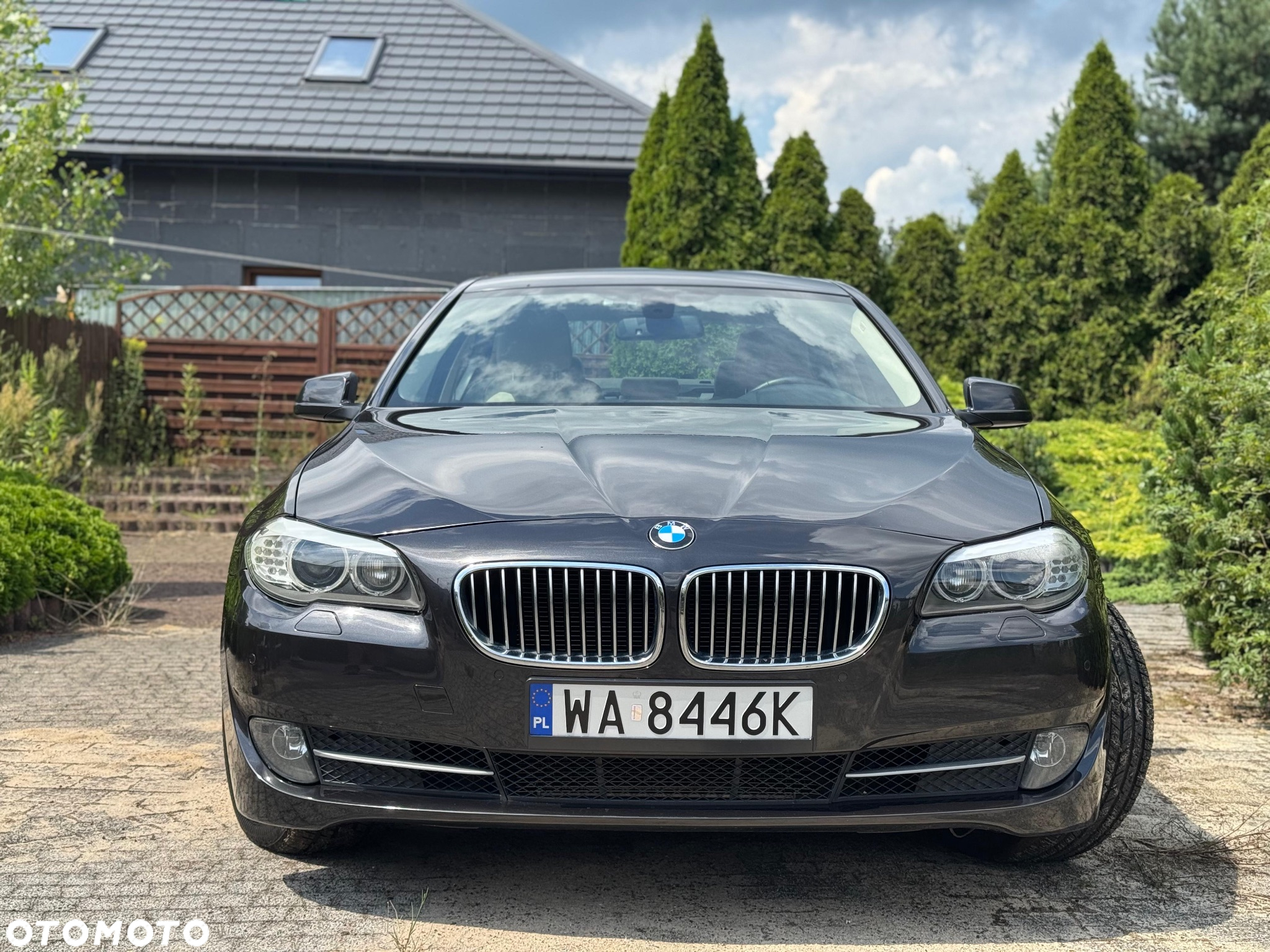 BMW Seria 5 528i xDrive Luxury Line - 2
