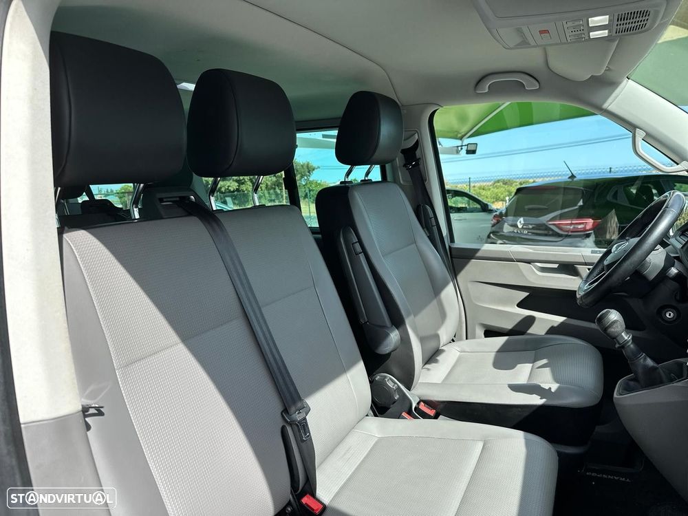 VW Caravelle 2.0 TDI Comfortline - 13