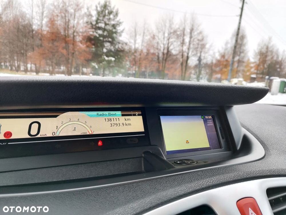 Renault Scenic TCe 130 Dynamique - 24