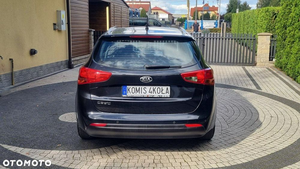 Kia Ceed - 5