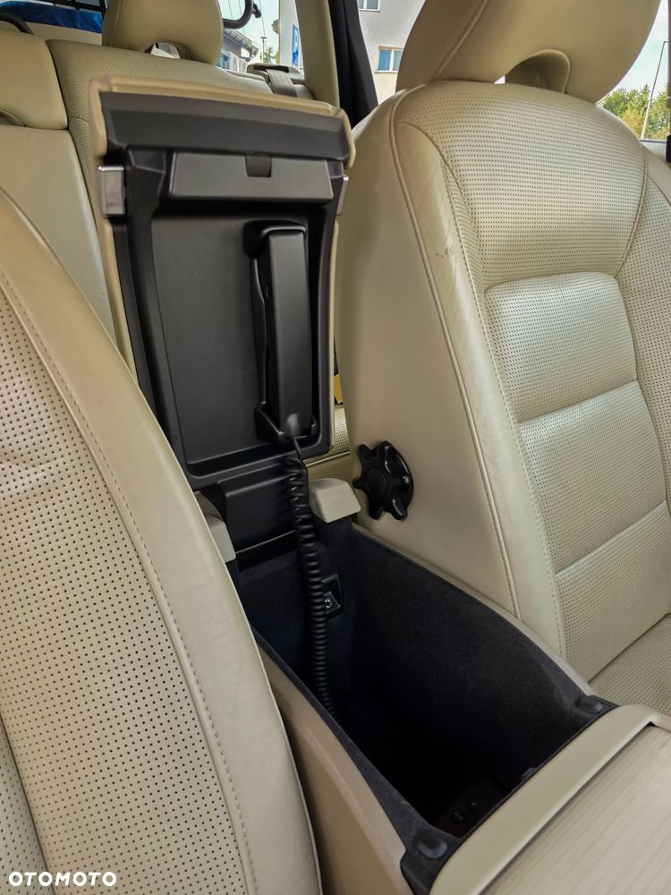 Volvo V70 - 40