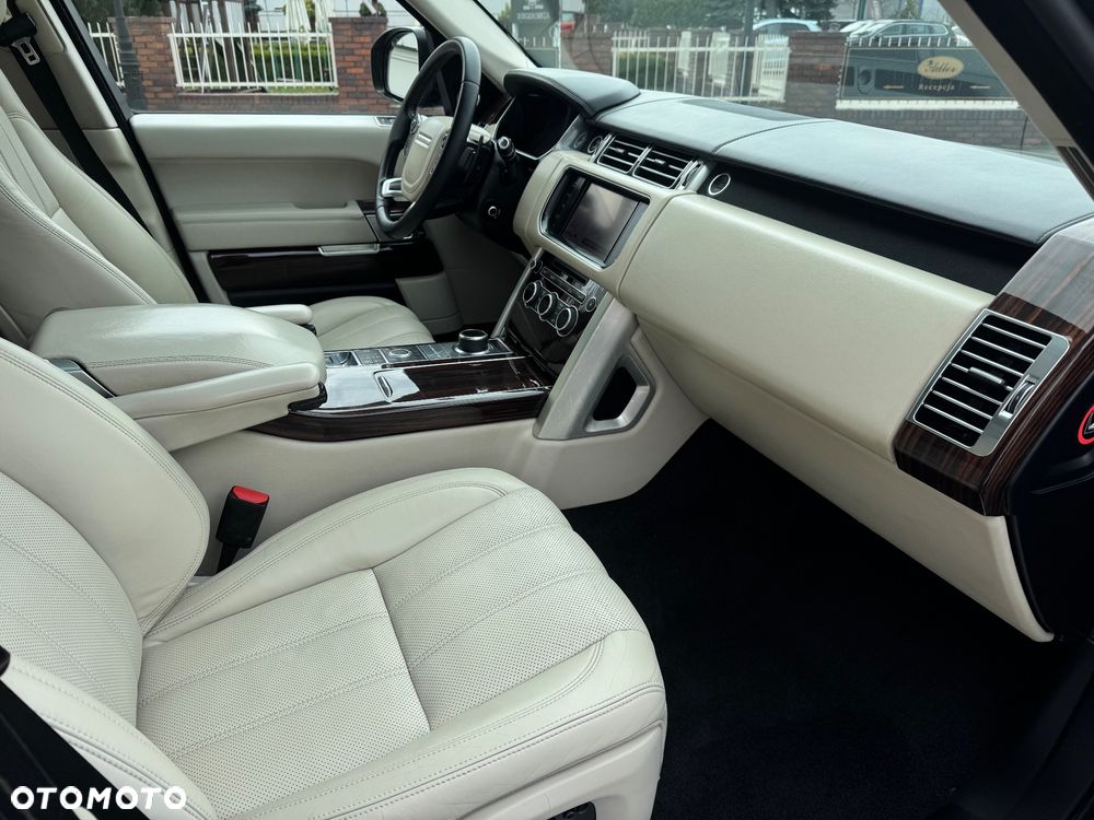 Land Rover Range Rover 3.0 TDV6 Autobiography - 17