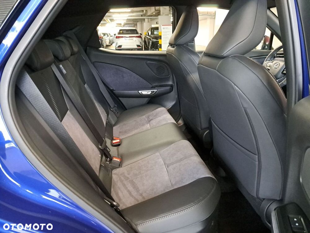 Lexus LBX 1.5 Hybrid Original Edition AWD - 15