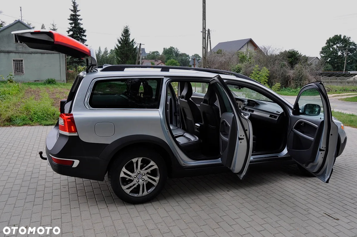 Volvo XC 70 D4 Summum - 9