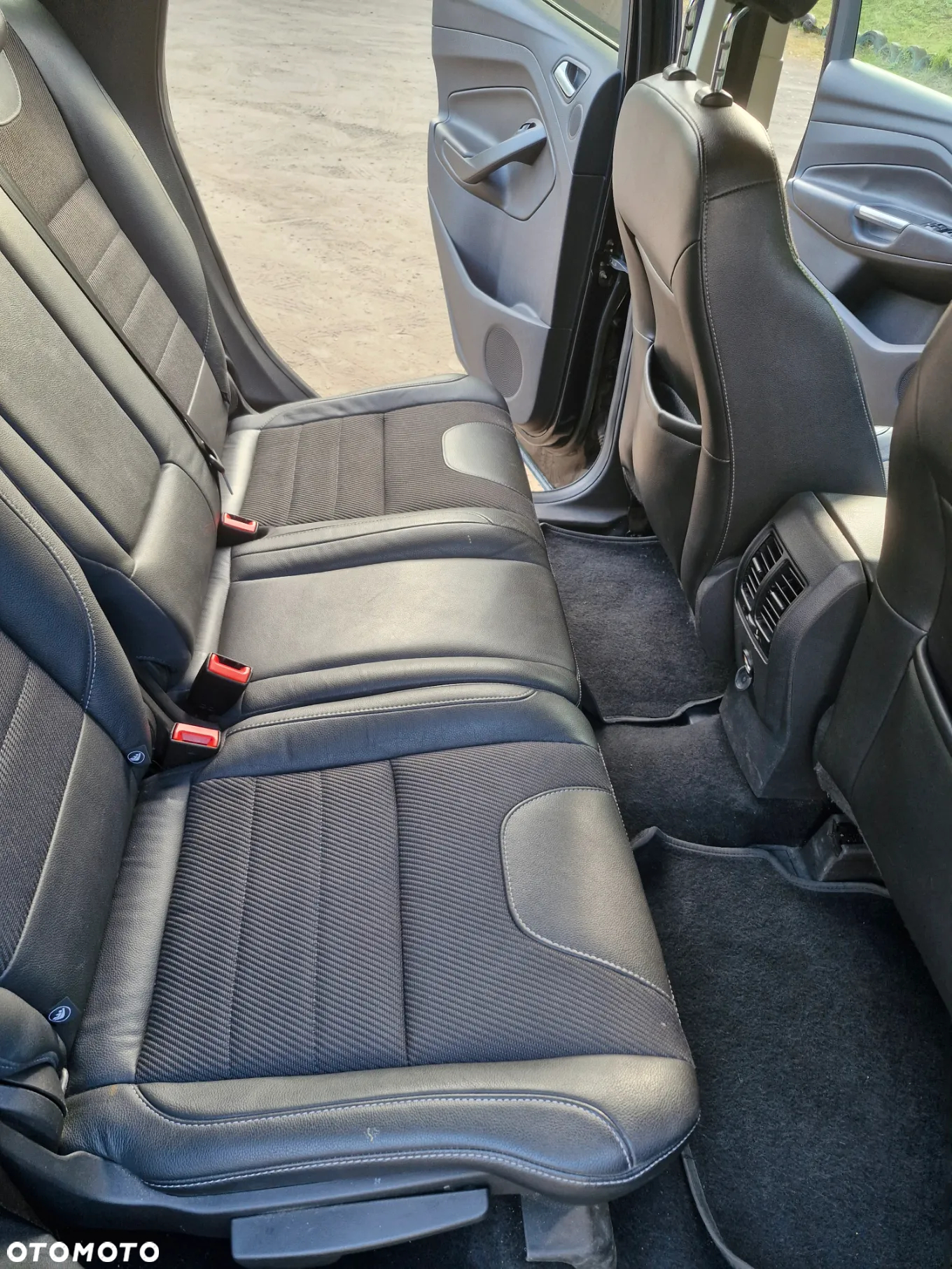 Ford Kuga 2.0 TDCi Titanium - 3