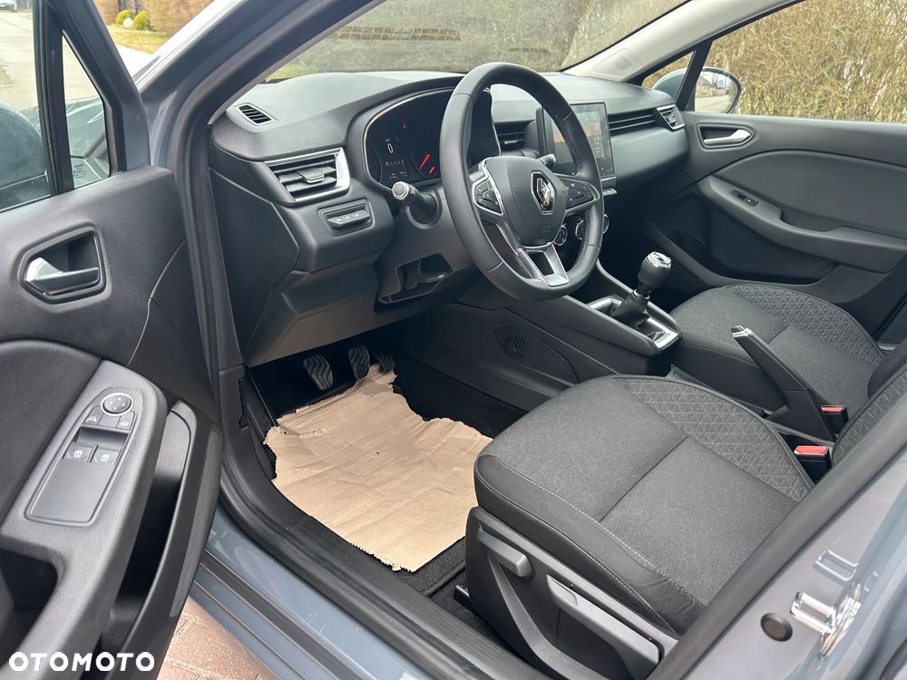 Renault Clio TCe 100 INTENS - 20