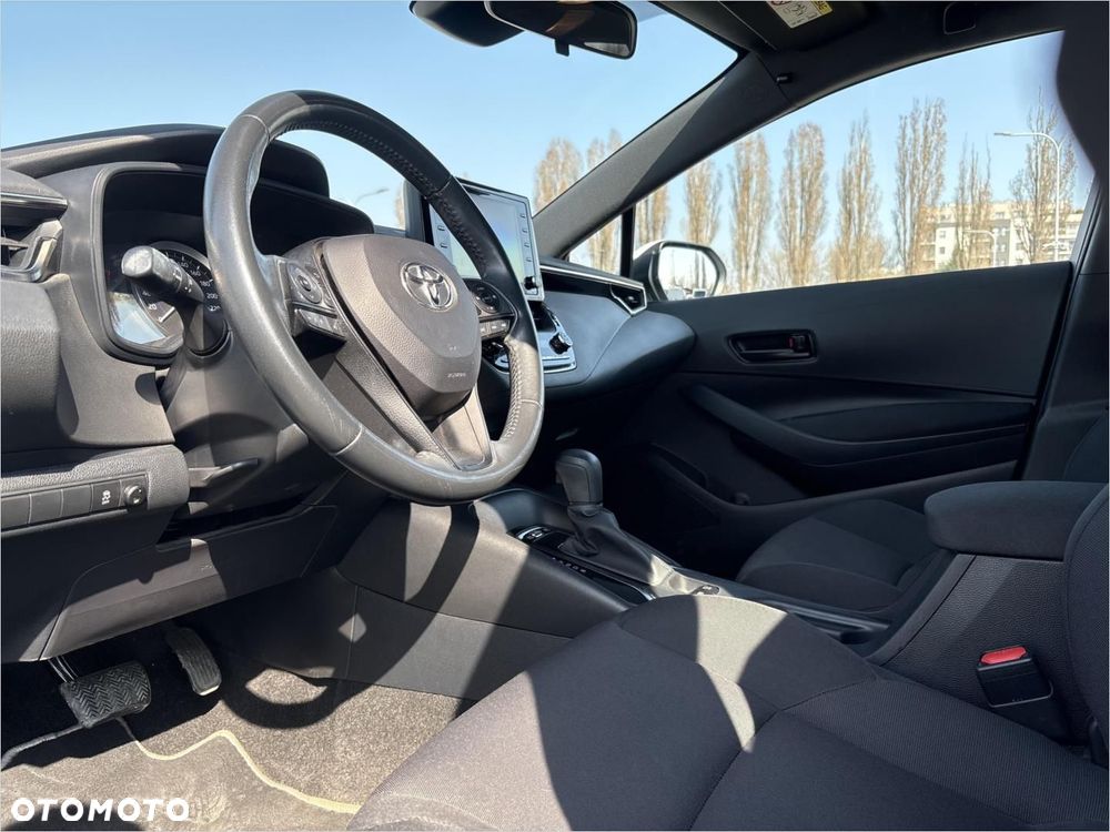 Toyota Corolla 1.8 Hybrid Active - 9