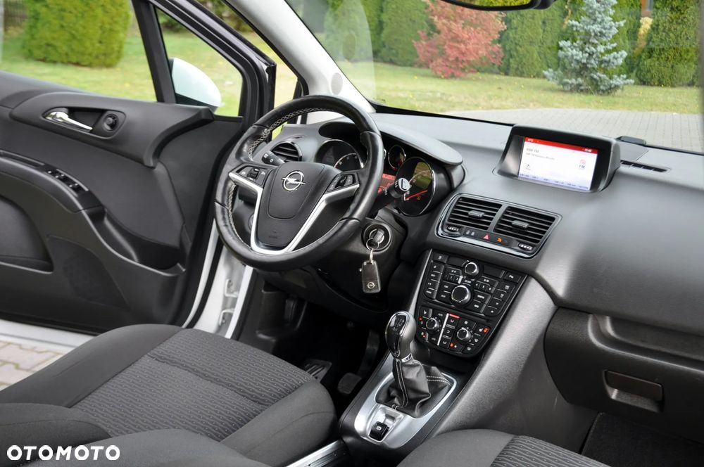 Opel Meriva 1.4 T Cosmo - 25