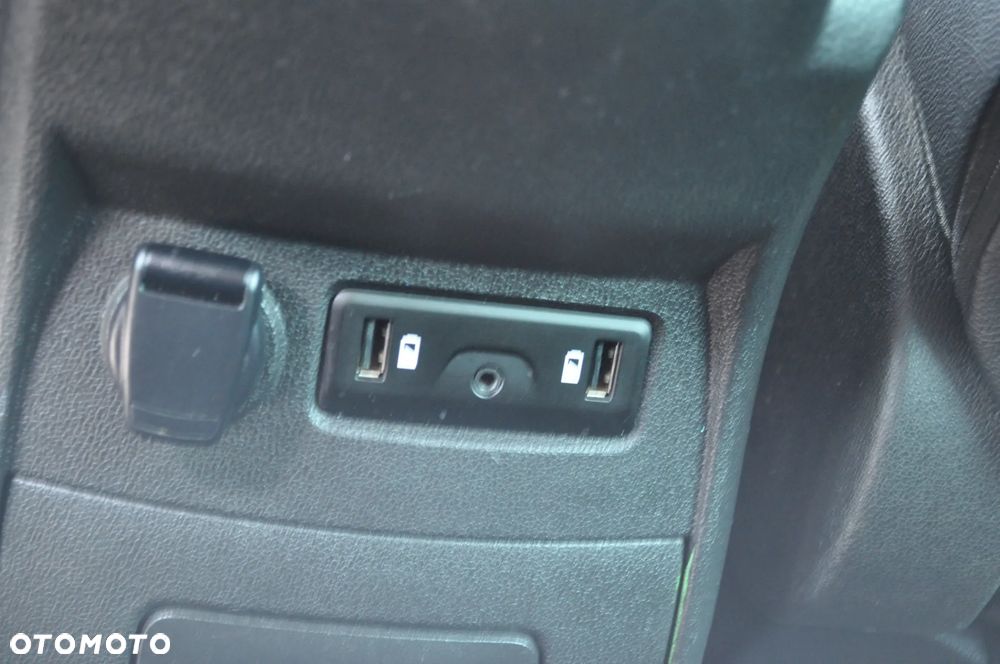 Renault Grand Scenic - 33