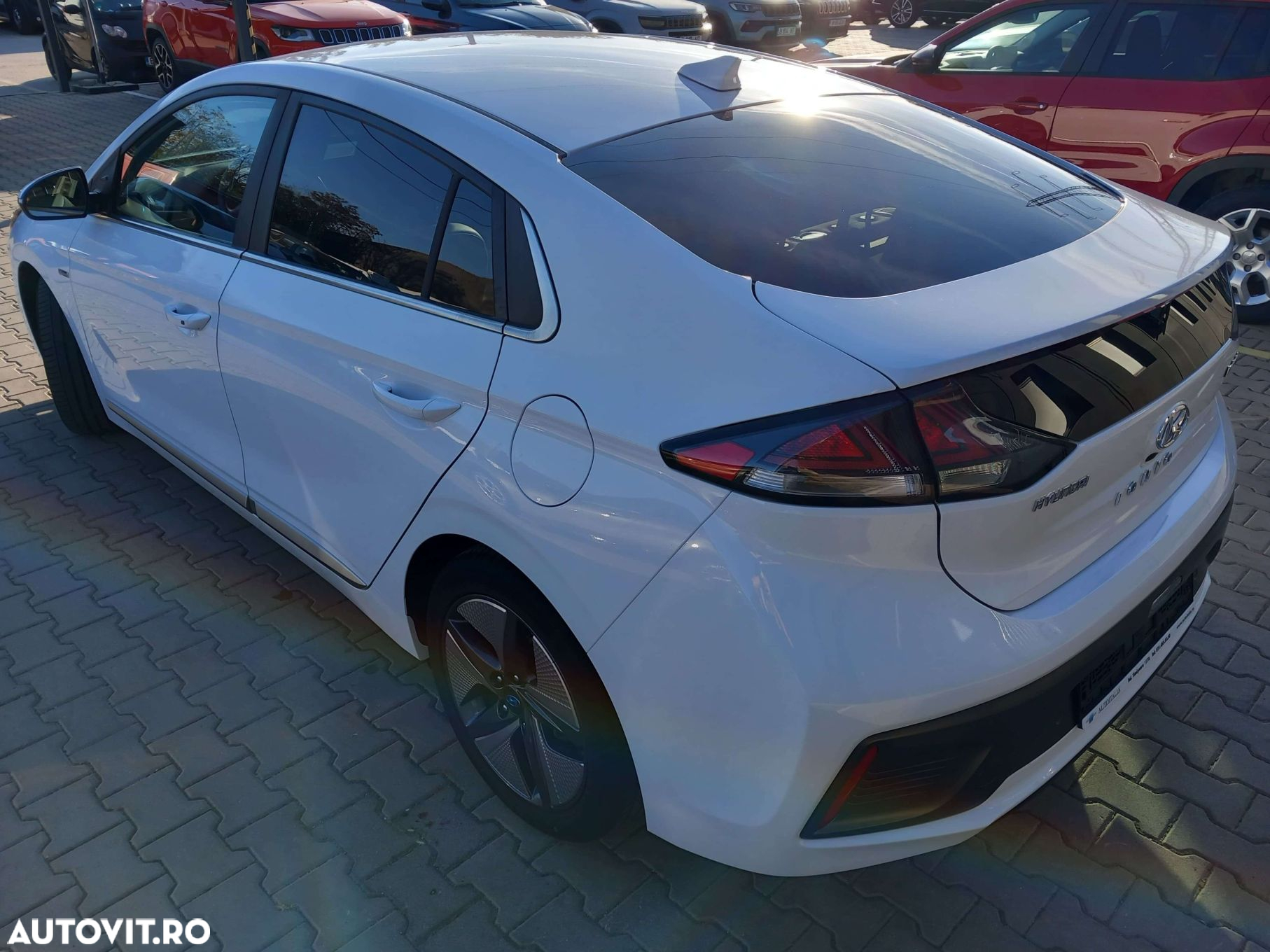Hyundai IONIQ Hybrid 141CP Exclusive - 4