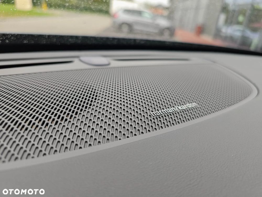 Volvo XC 90 T8 AWD Recharge Geartronic Inscription Edition - 32