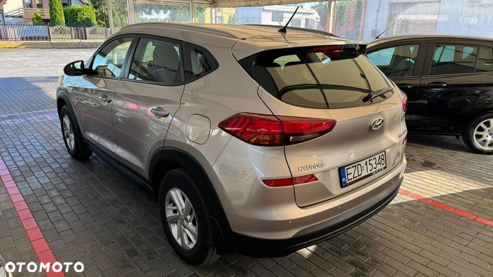 Hyundai Tucson 1.6 GDi Comfort 2WD - 32