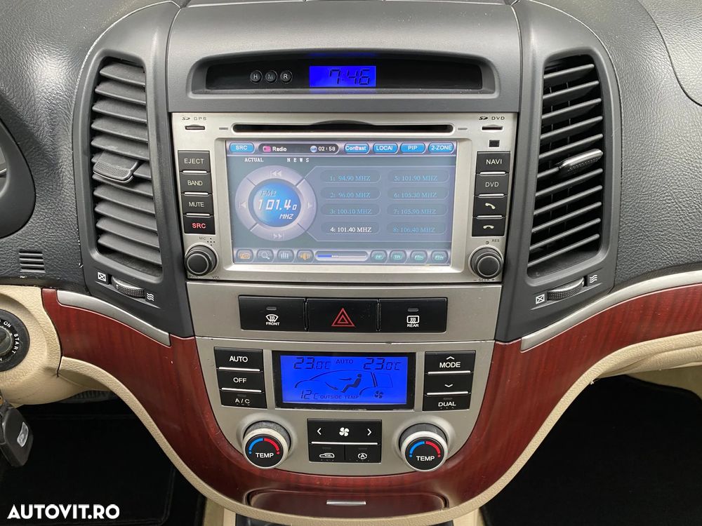 Hyundai Santa Fe - 8