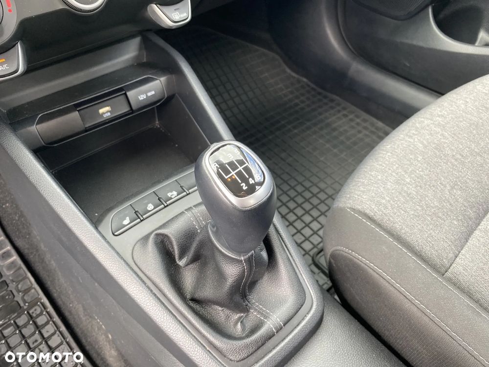 Kia Stonic 1.0 T-GDI M - 16
