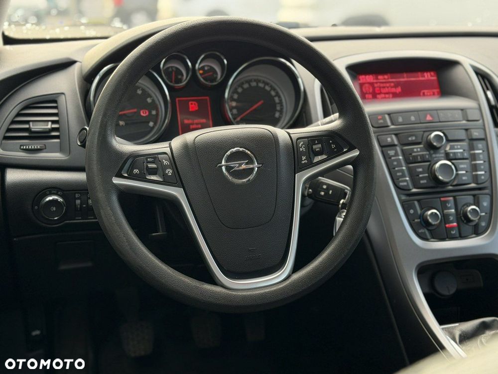 Opel Astra - 16