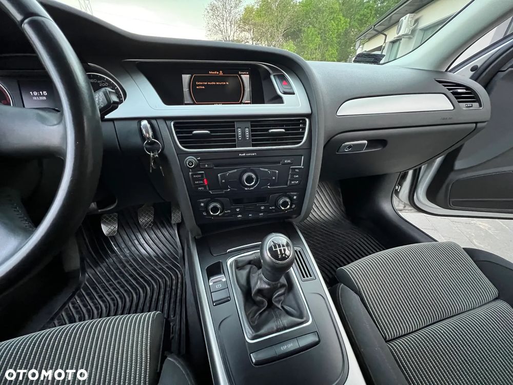 Audi A4 Avant - 15