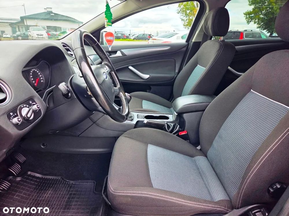 Ford Mondeo 1.6 TDCi Titanium - 26