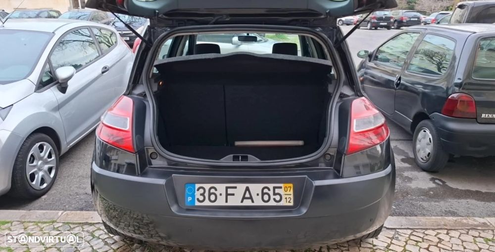 Renault Mégane 1.5 dCi Dynamique - 6