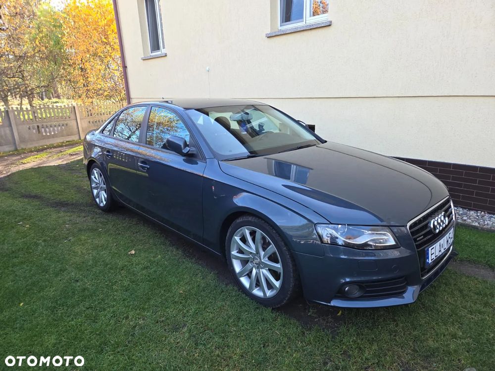 Audi A4 Limousine - 3