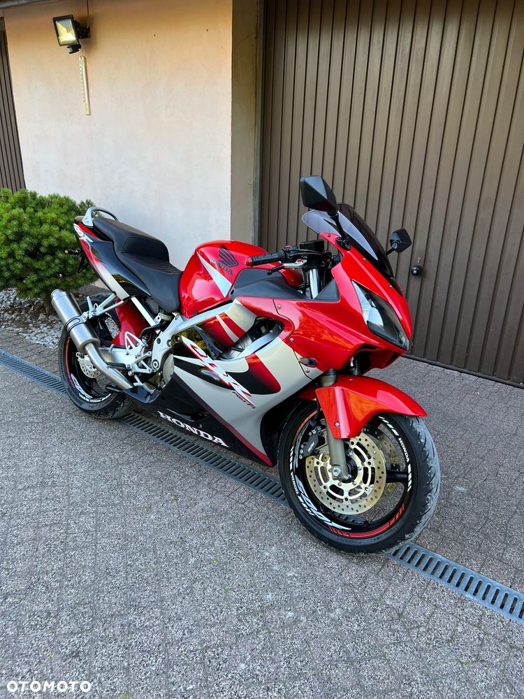 Honda CBR