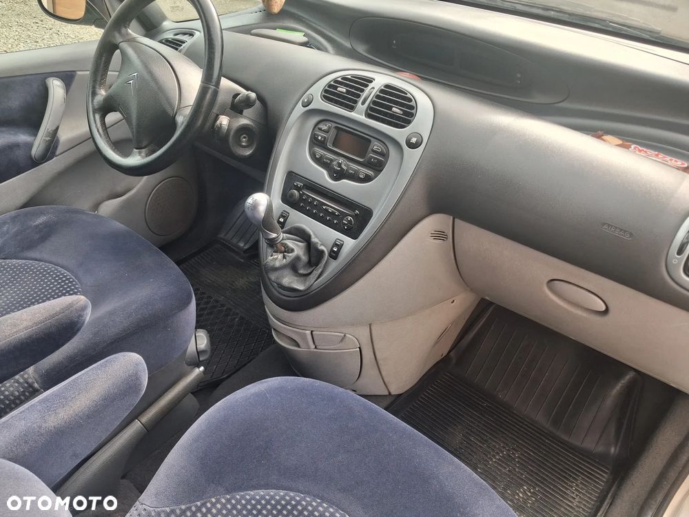 Citroën Xsara Picasso 2.0 HDi Confort - 11