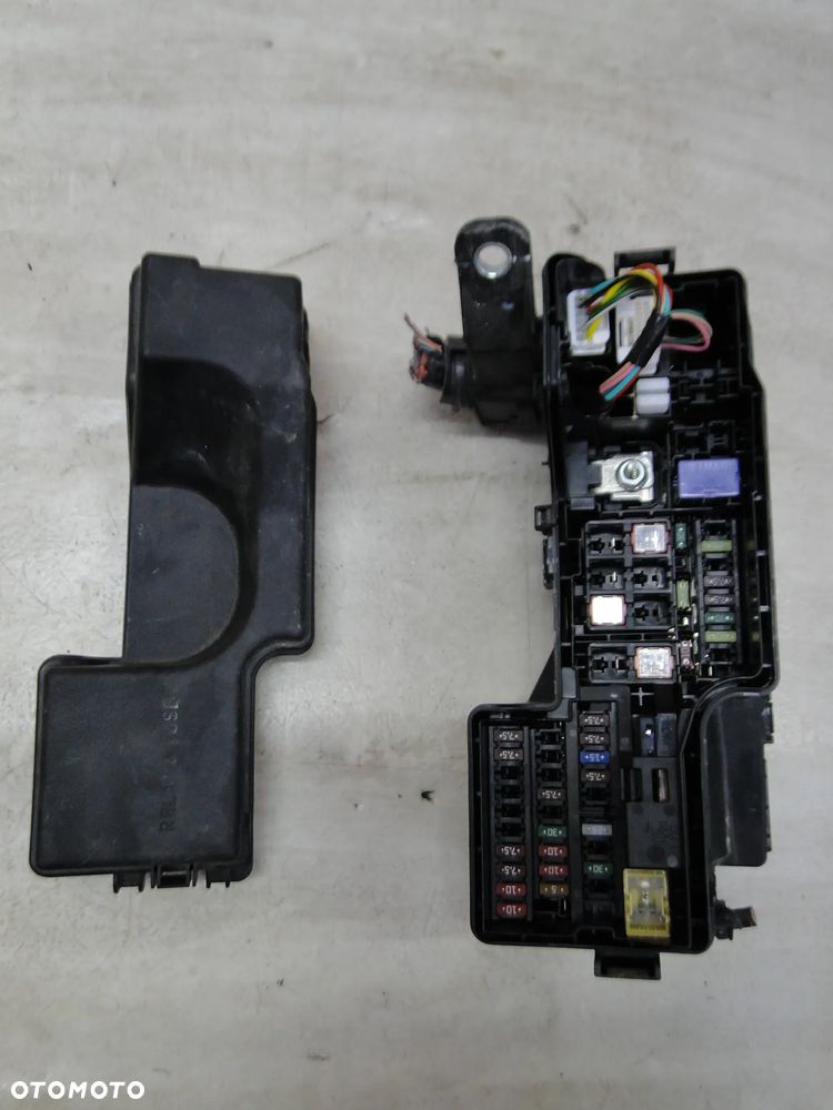 PEUGEOT 108 CITROEN C1 AYGO II 2 OSŁONA OBUDOWA SKRZYNKA BEZPIECZNIKÓW 1.0VTI EUROPA