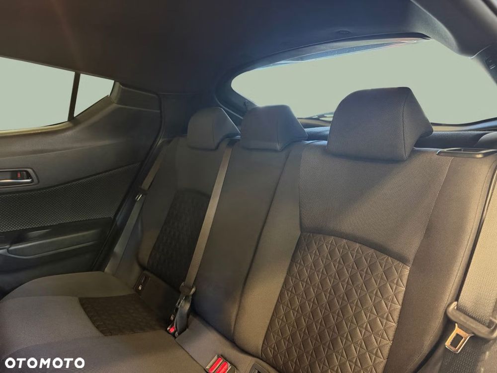 Toyota C-HR Lounge - 15