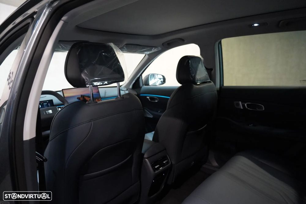Geely Starray EM-i - 40