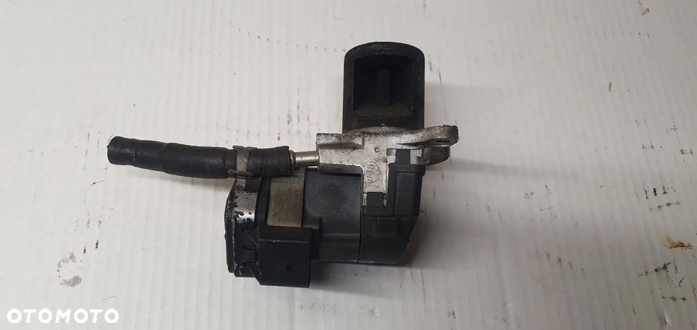 Zawór EGR Mercedes R-Klasa W251 3.0 CDI A6421401960 - 1