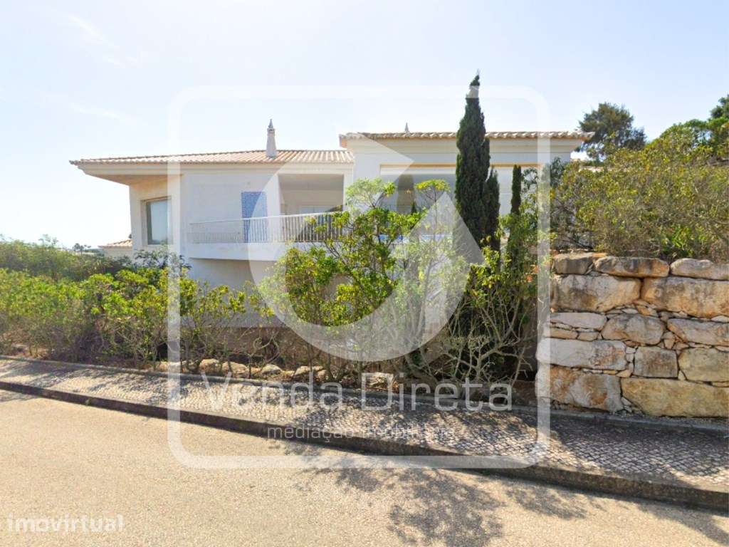 Moradia de Luxo T4 no Prestigiado Santo António Golf Resort - Buden... - Grande imagem: 3/43