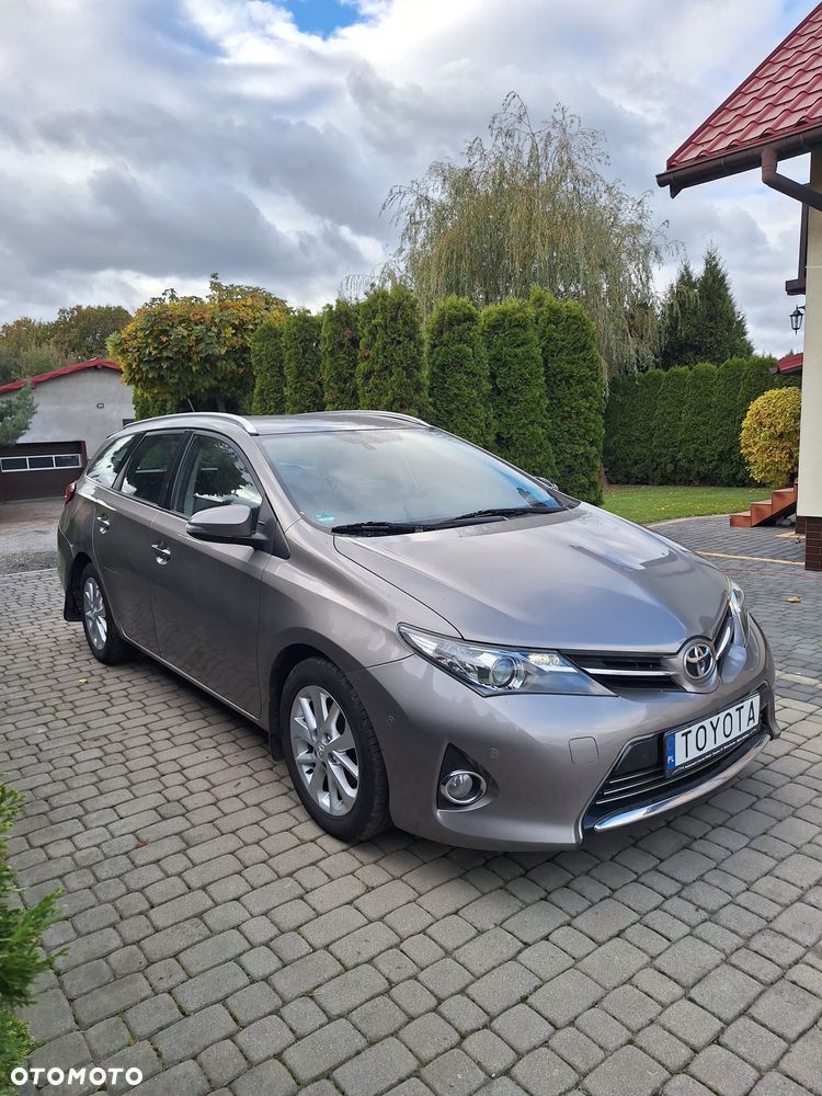 Toyota Auris 1.6 Dynamic - 2