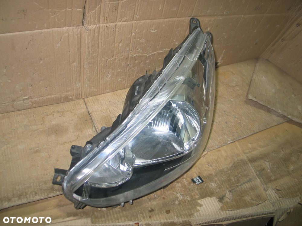 Lampa lewy przod mitsubishi space star 2 II 12-15r. europa - 4