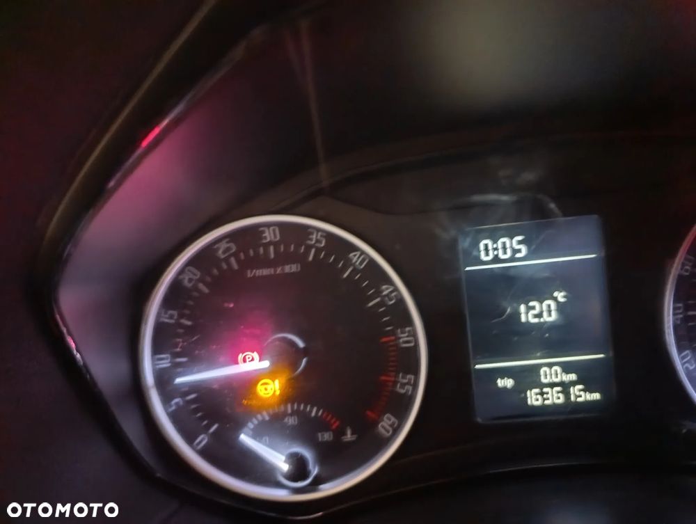 Skoda Octavia 1.6 TDI Active - 10